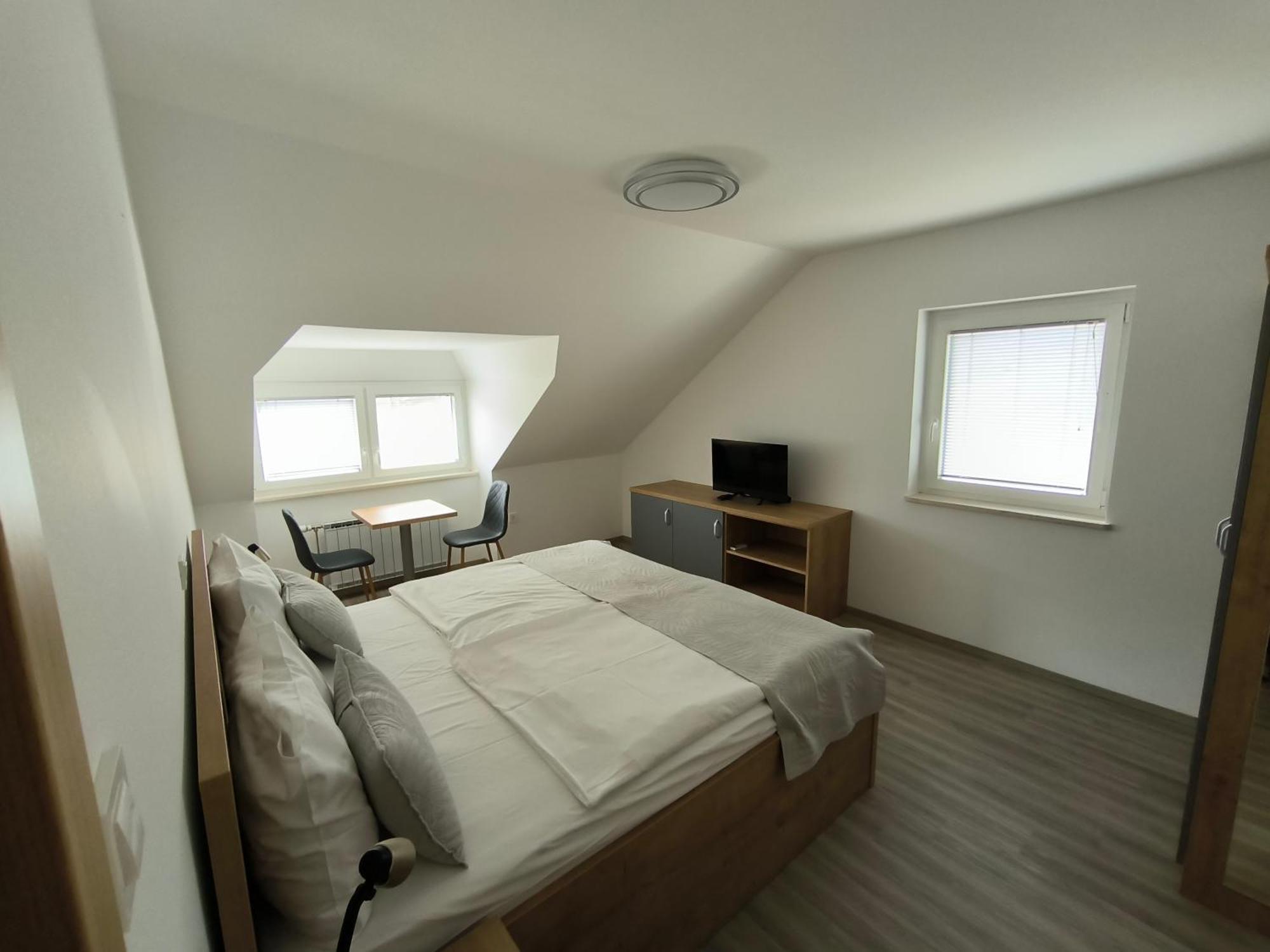 Guesthouse Haler Podcetrtek Ngoại thất bức ảnh